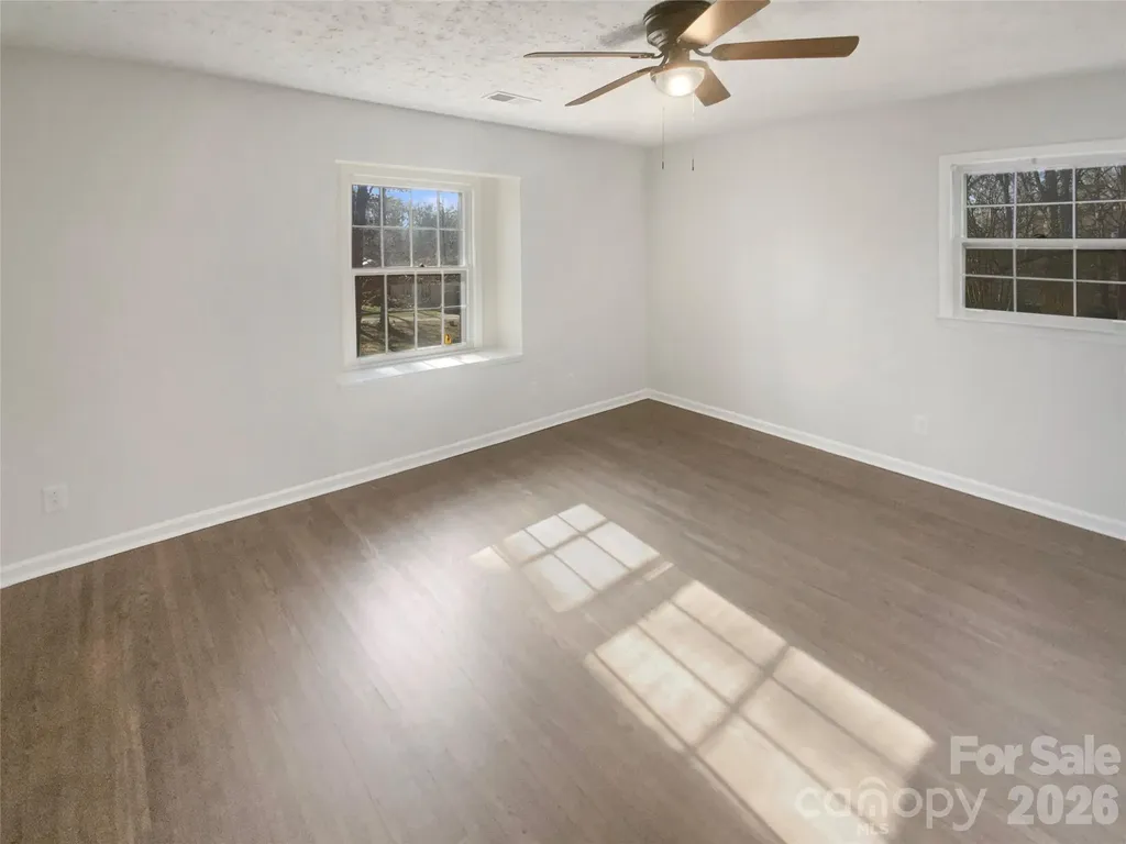 4661 Easthaven Drive Charlotte NC 28212