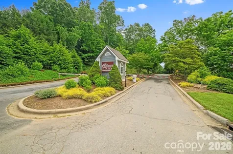 3305 Idle Hour Drive Asheville NC 28806