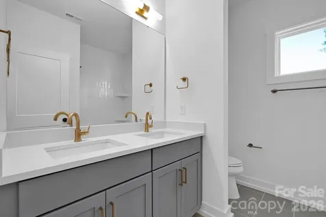 1810 Ferguson Court Charlotte NC 28205
