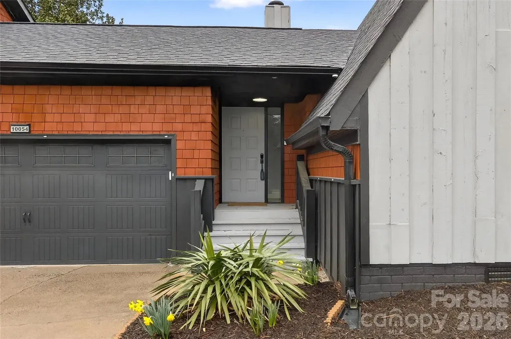 10054 Four Mile Creek Road Charlotte NC 28277