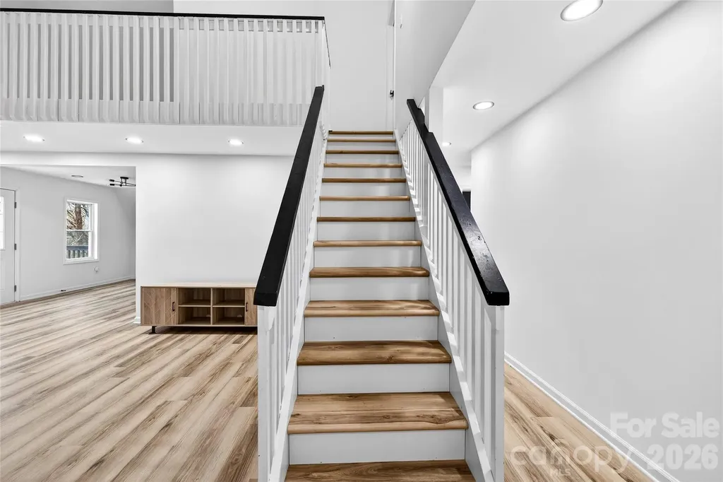 10054 Four Mile Creek Road Charlotte NC 28277
