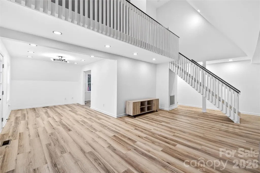 10054 Four Mile Creek Road Charlotte NC 28277