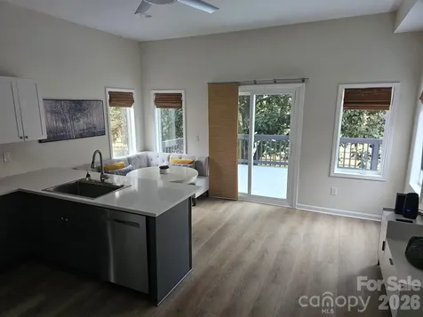 10054 Four Mile Creek Road Charlotte NC 28277