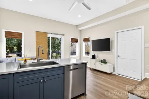 10054 Four Mile Creek Road Charlotte NC 28277