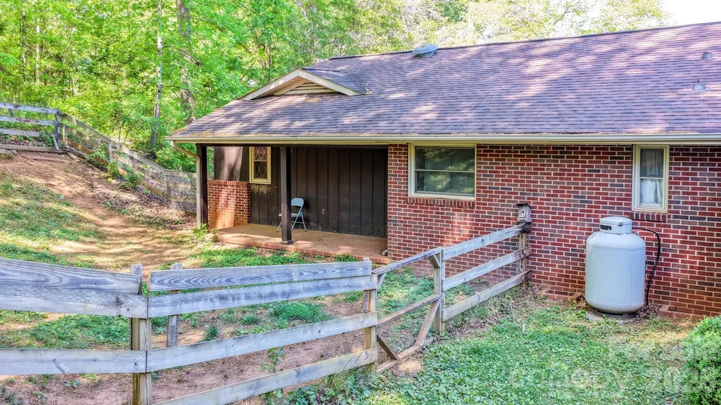 1188 Us Hwy 74 Highway Bostic NC 28018