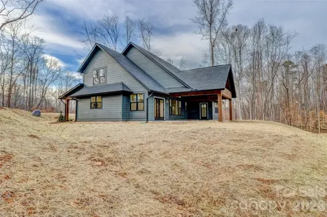 1041 Harrogate Drive Bessemer City NC 28016