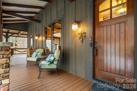 2223 Scarlet Ridge Sylva NC 28779