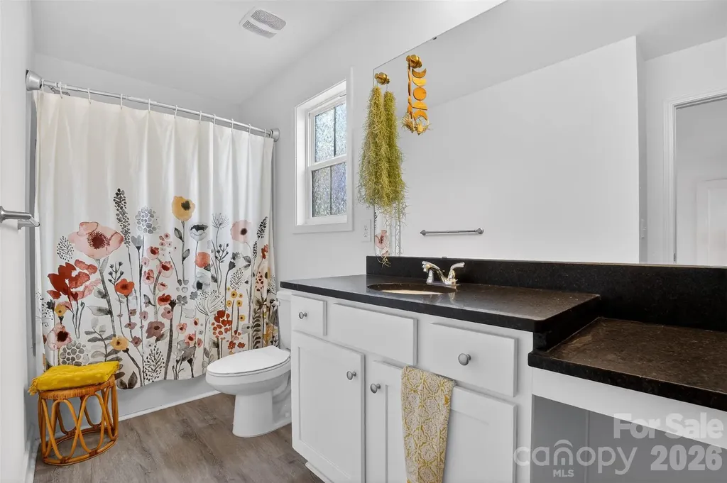 1526 Shepard Street Kannapolis NC 28083