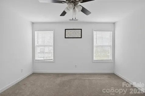 1526 Shepard Street Kannapolis NC 28083