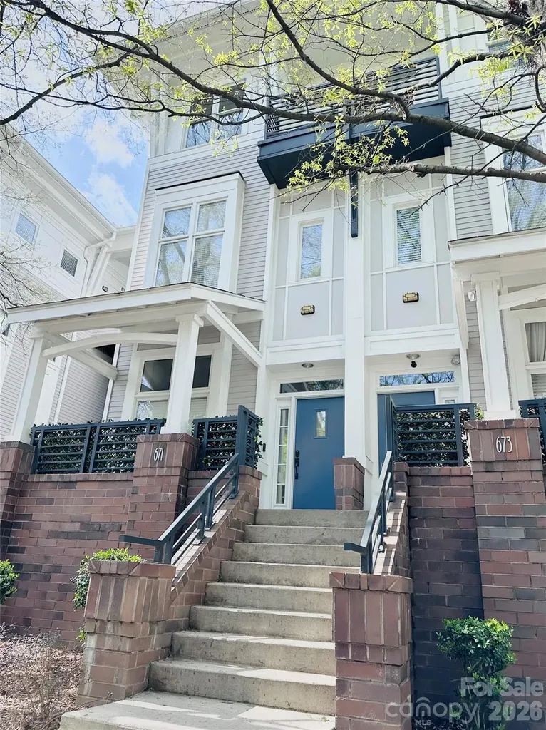 671 N Alexander Street Charlotte NC 28202