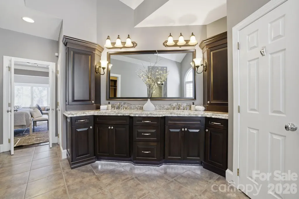 144 Mariner Pointe Lane Mooresville NC 28117