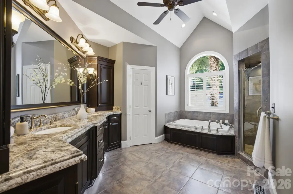 144 Mariner Pointe Lane Mooresville NC 28117