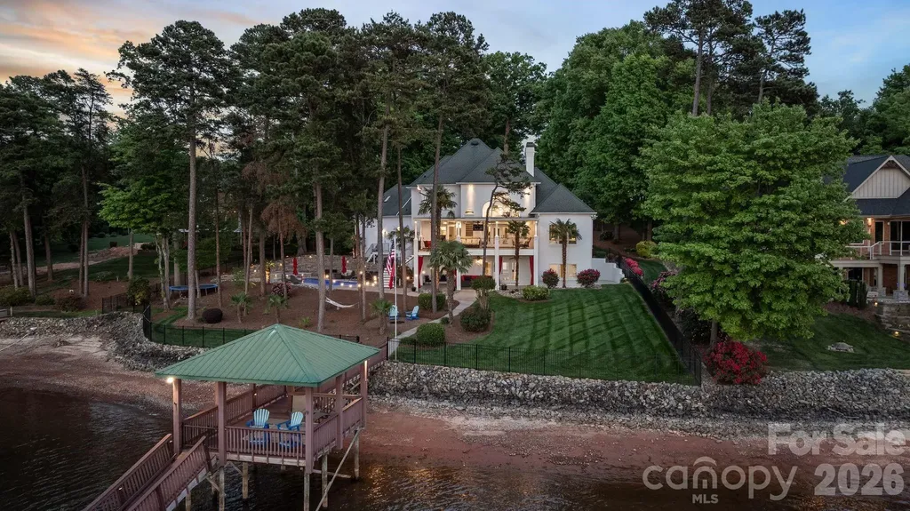 144 Mariner Pointe Lane Mooresville NC 28117