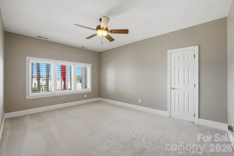 144 Mariner Pointe Lane Mooresville NC 28117