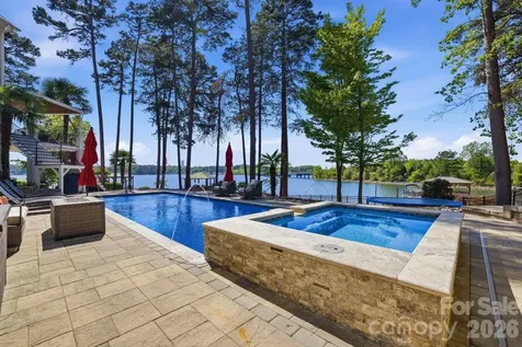 144 Mariner Pointe Lane Mooresville NC 28117
