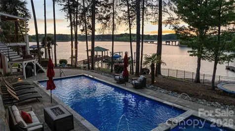 144 Mariner Pointe Lane Mooresville NC 28117
