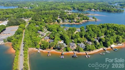 144 Mariner Pointe Lane Mooresville NC 28117