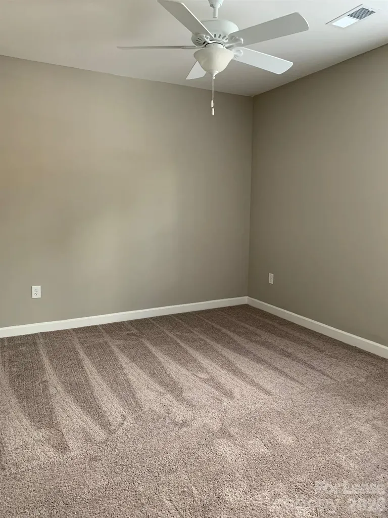 50 Riverside Drive Hickory NC 28601