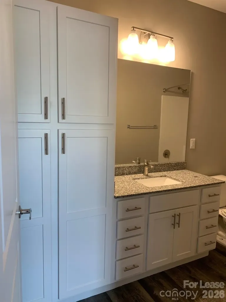 50 Riverside Drive Hickory NC 28601