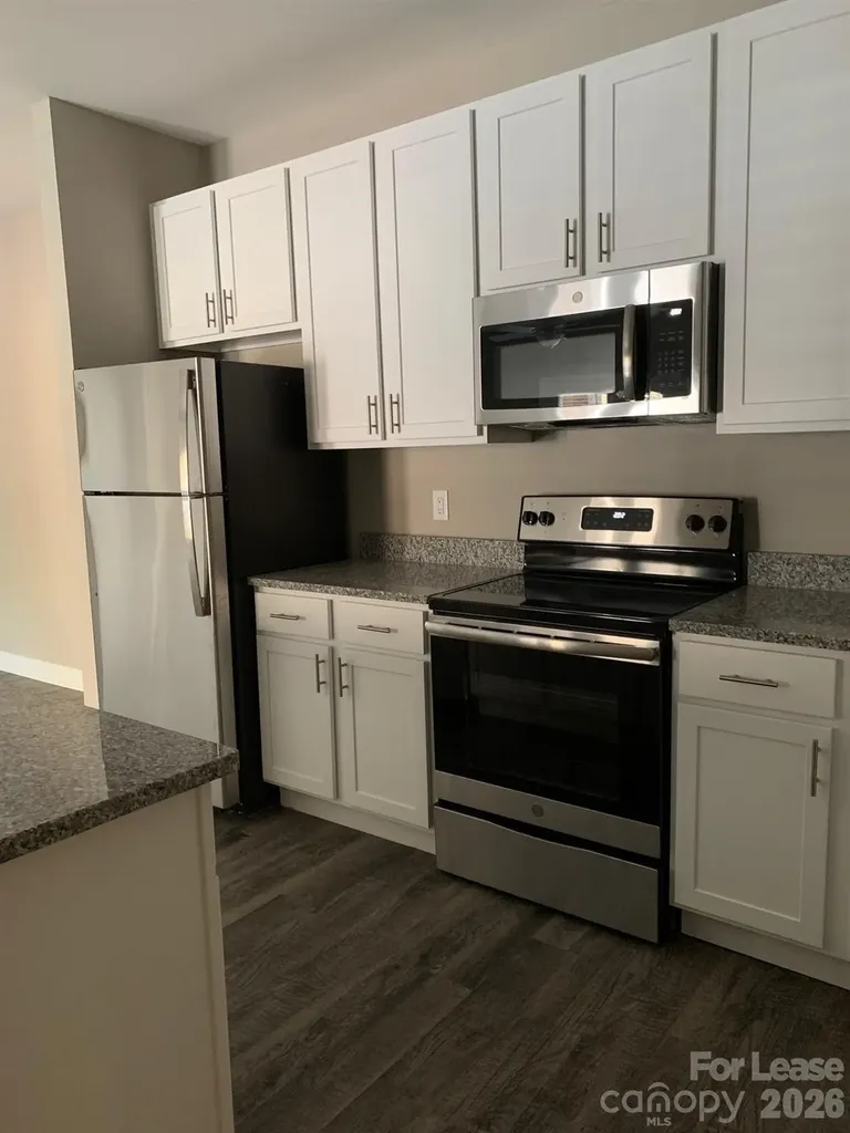 50 Riverside Drive Hickory NC 28601