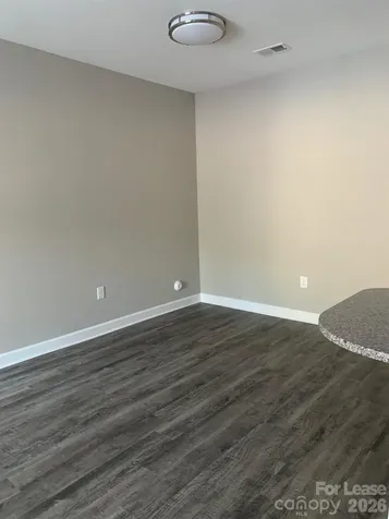 50 Riverside Drive Hickory NC 28601