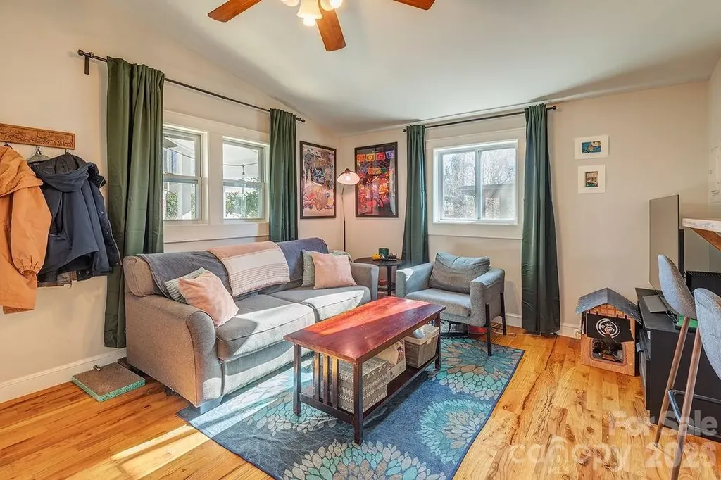 54 N Liberty Street Asheville NC 28801