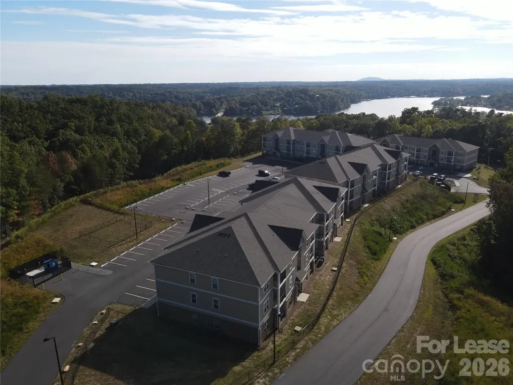 90 Riverside Drive Hickory NC 28601