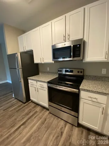 90 Riverside Drive Hickory NC 28601
