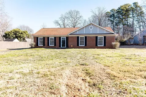 2220 Gaines Avenue Gastonia NC 28054