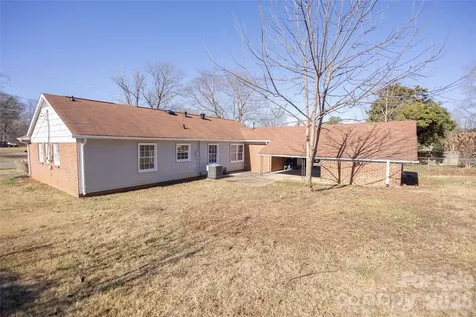 2220 Gaines Avenue Gastonia NC 28054