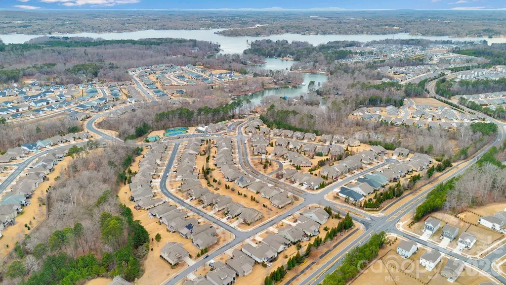14920 High Bluff Court Charlotte NC 28278