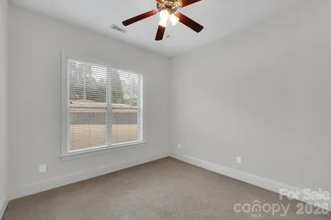 14920 High Bluff Court Charlotte NC 28278