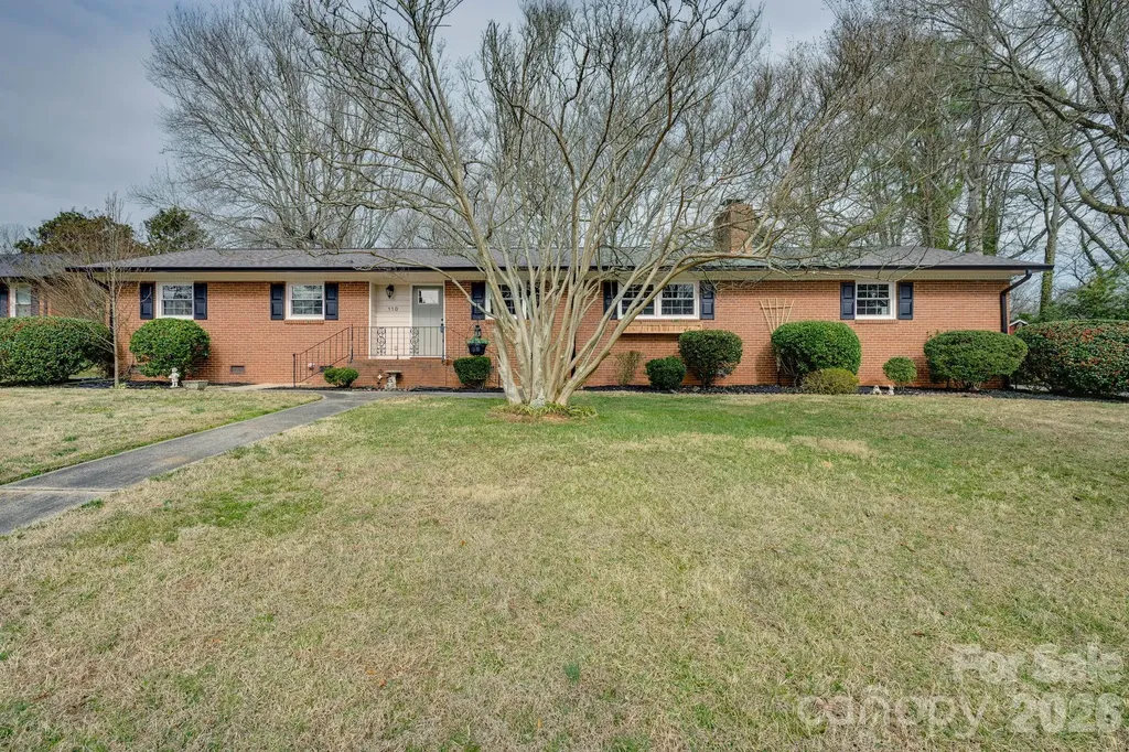 110 Scottsmoor Drive Charlotte NC 28214