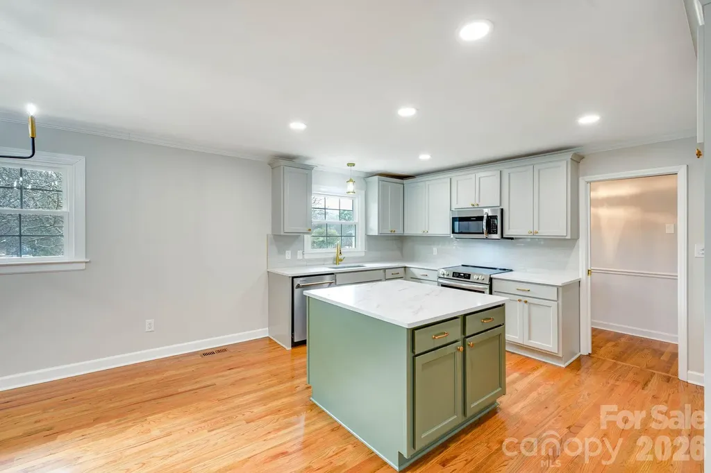 110 Scottsmoor Drive Charlotte NC 28214