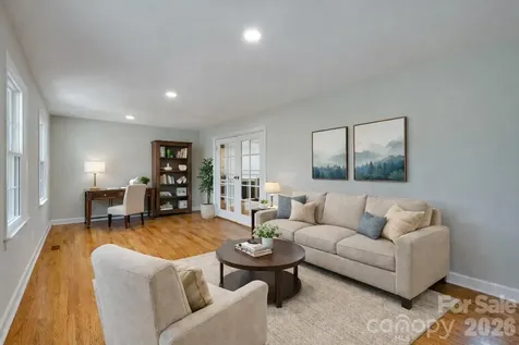 110 Scottsmoor Drive Charlotte NC 28214
