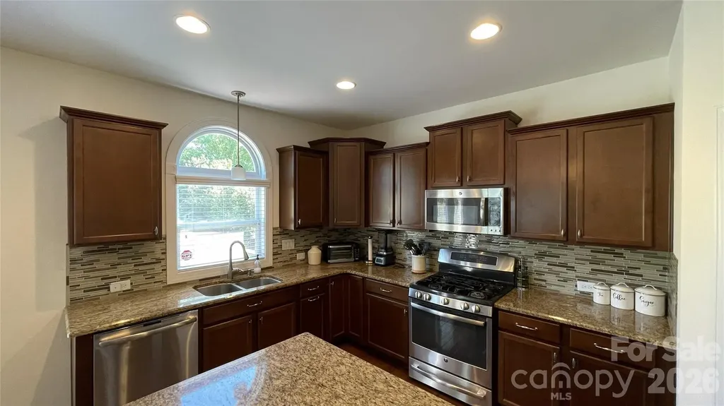 707 Five Leaf Lane Waxhaw NC 28173