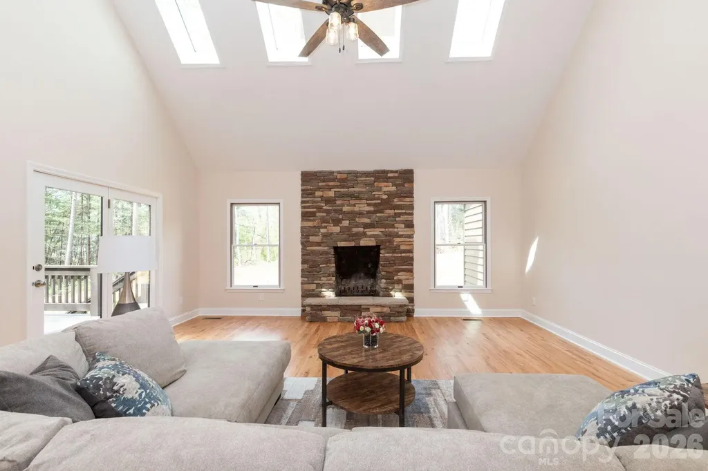 68 Sigmon Road Fletcher NC 28732