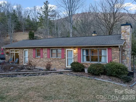 1280 Hamburg Road Bakersville NC 28705