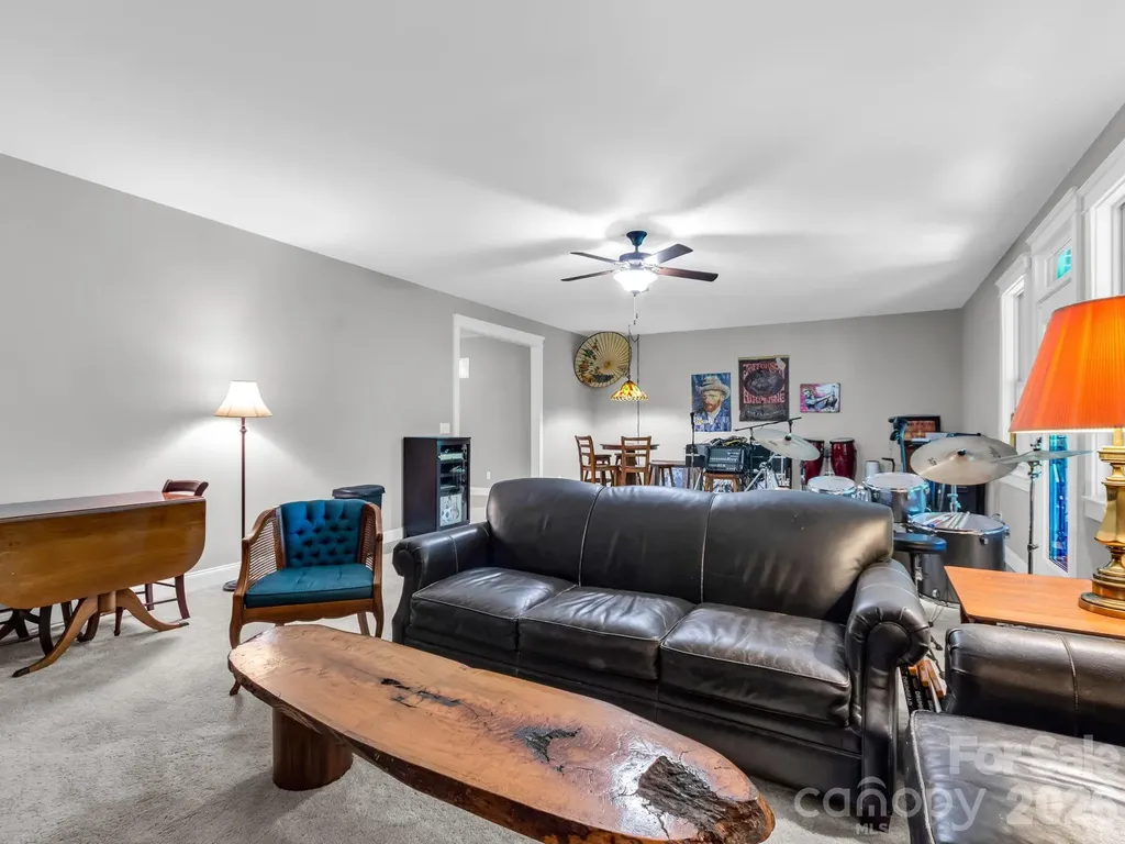 26 Balsam High Road Biltmore Lake NC 28715