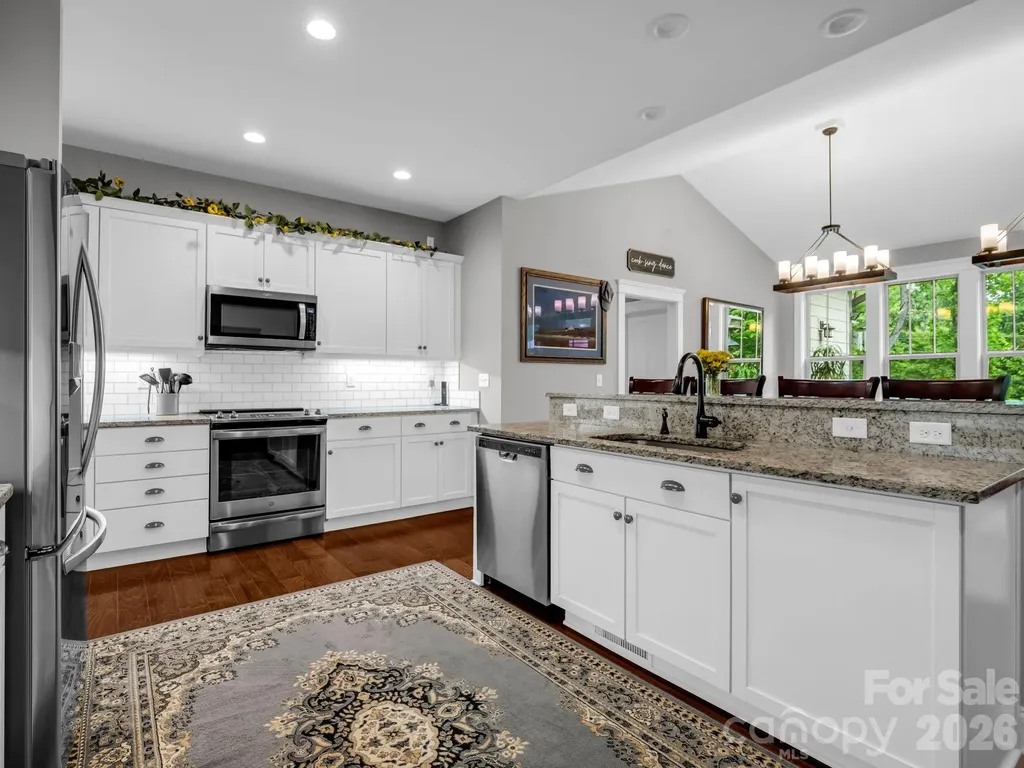 26 Balsam High Road Biltmore Lake NC 28715