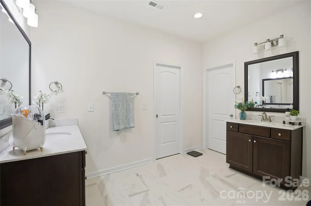 135 Holly Ridge Drive Mooresville NC 28115