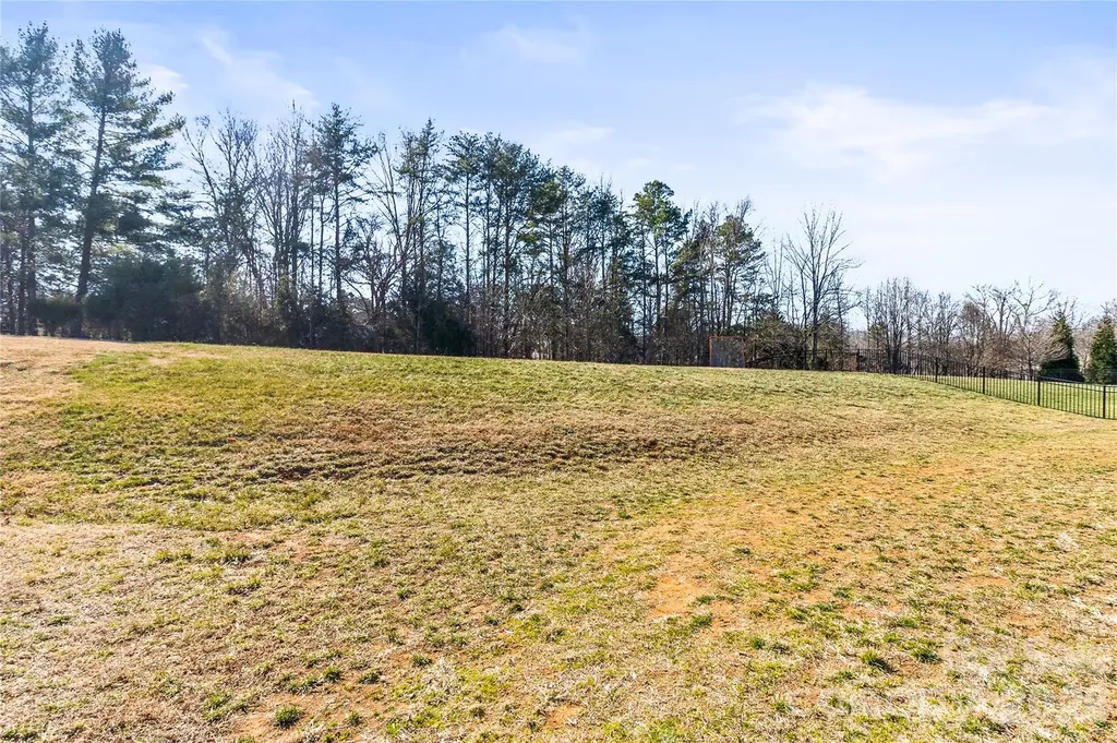 135 Holly Ridge Drive Mooresville NC 28115