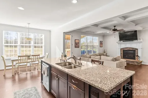 135 Holly Ridge Drive Mooresville NC 28115