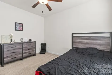 135 Holly Ridge Drive Mooresville NC 28115