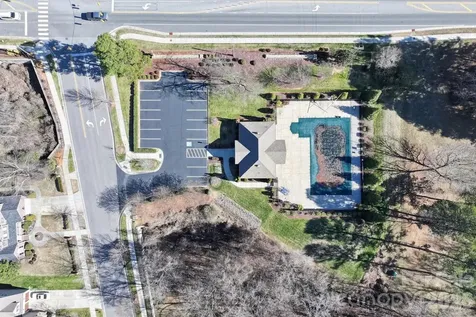 135 Holly Ridge Drive Mooresville NC 28115