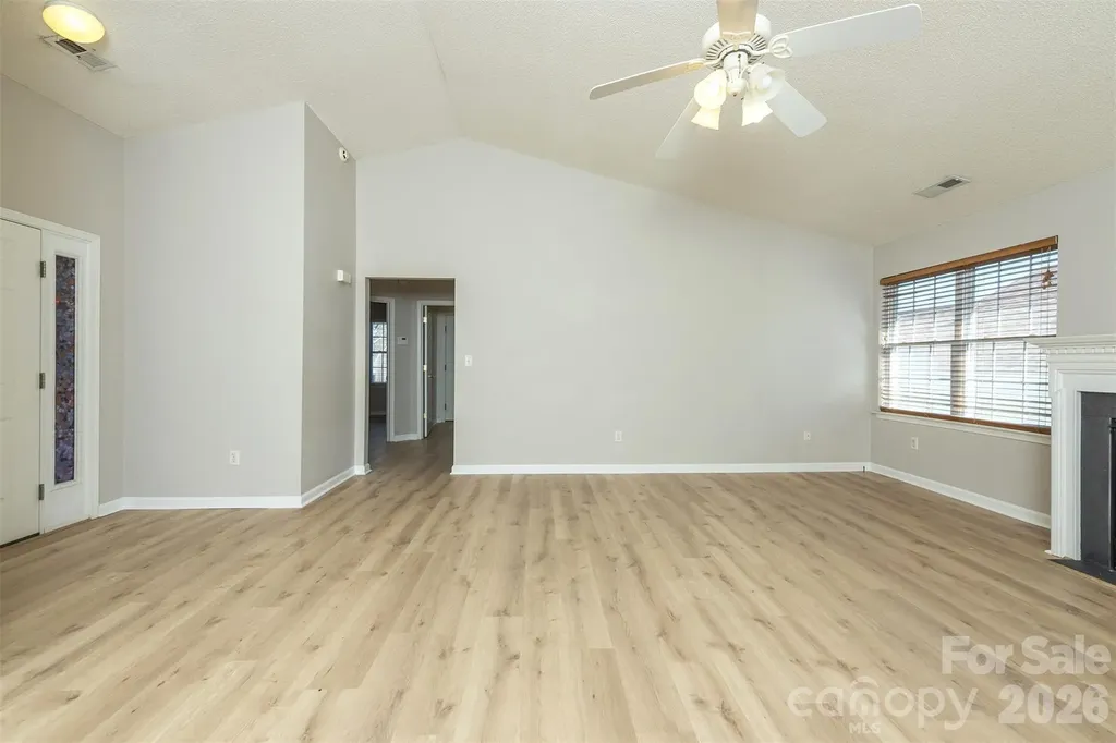115 Creeks End Circle Mills River NC 28759