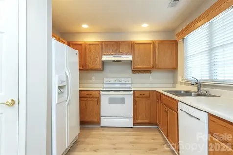 115 Creeks End Circle Mills River NC 28759