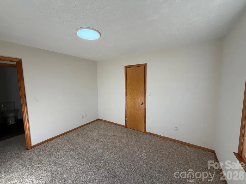 424 Holland Drive Statesville NC 28677