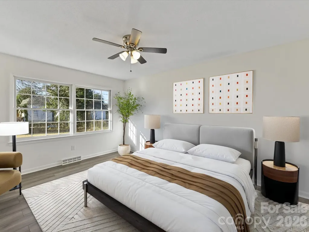 4008 Dunwoody Drive Charlotte NC 28215