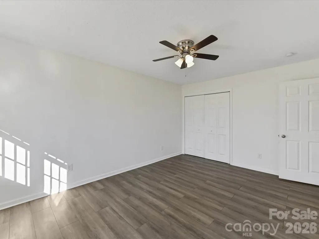 4008 Dunwoody Drive Charlotte NC 28215